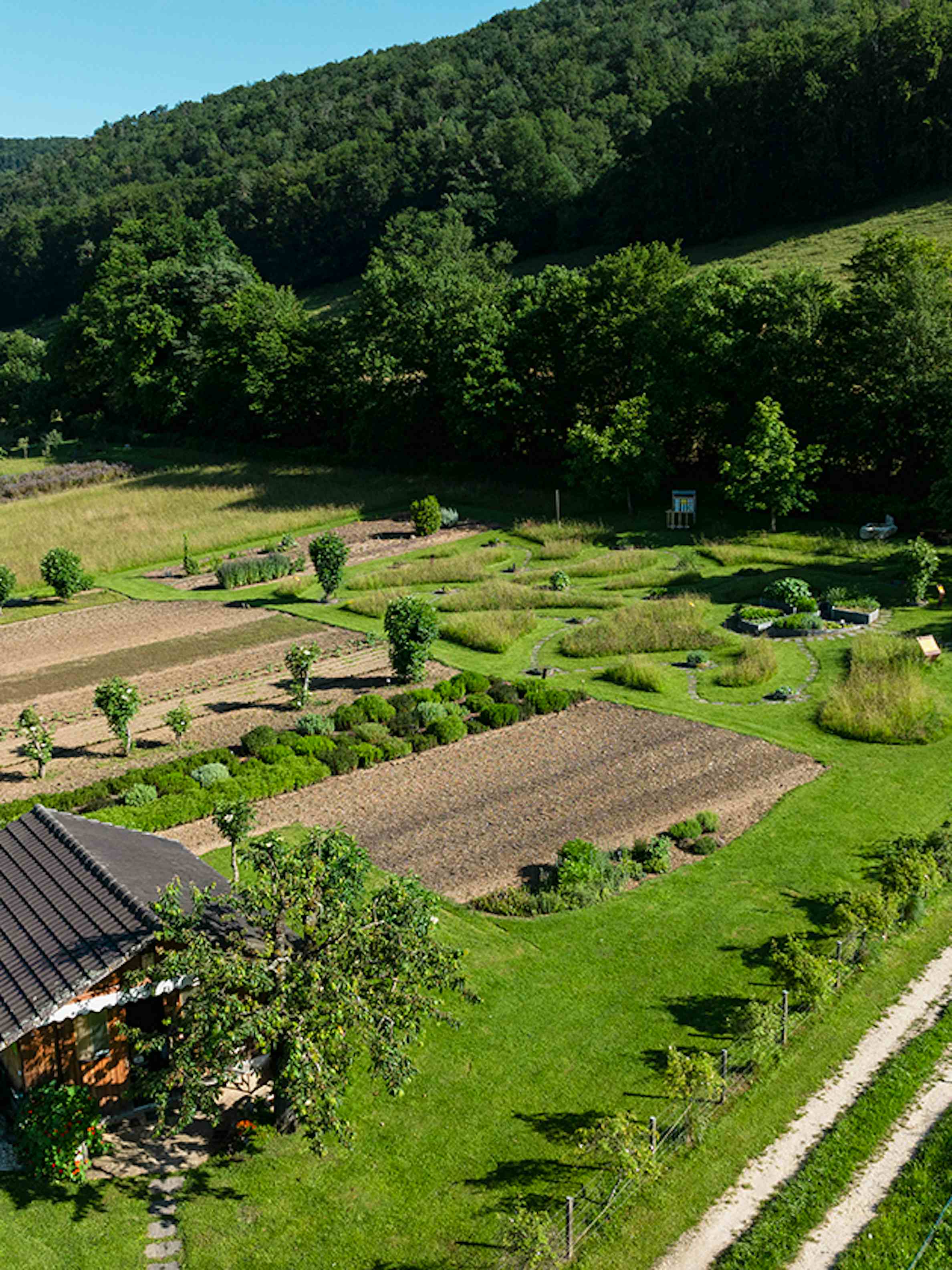 Herb Garden Nenzlingen